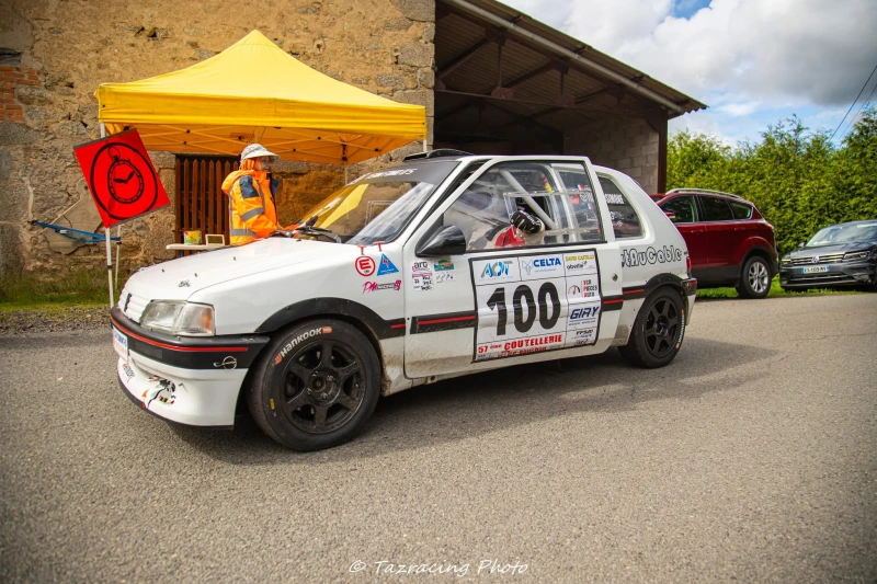 106 xsi F2012