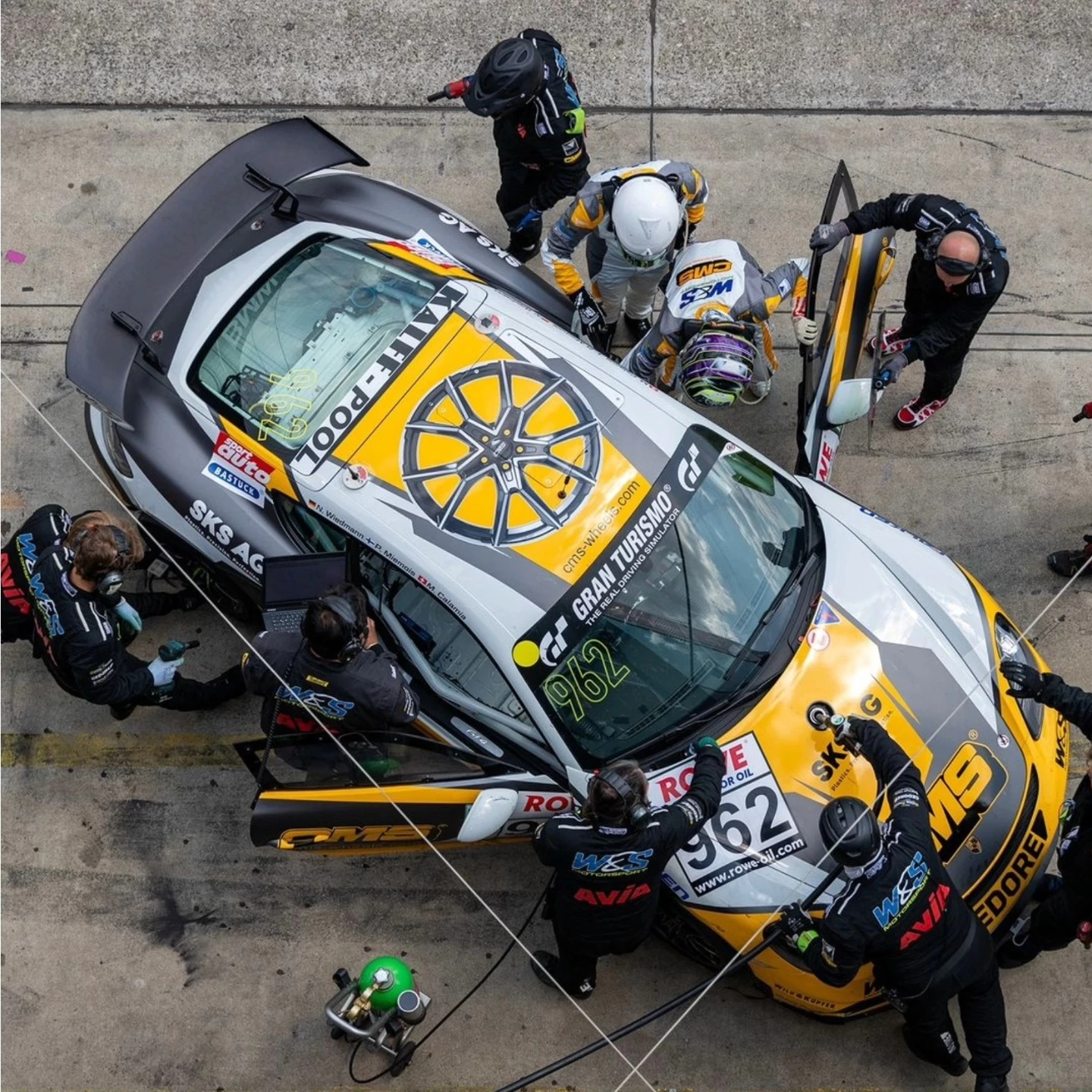 Porsche GT4 Clubsport MR