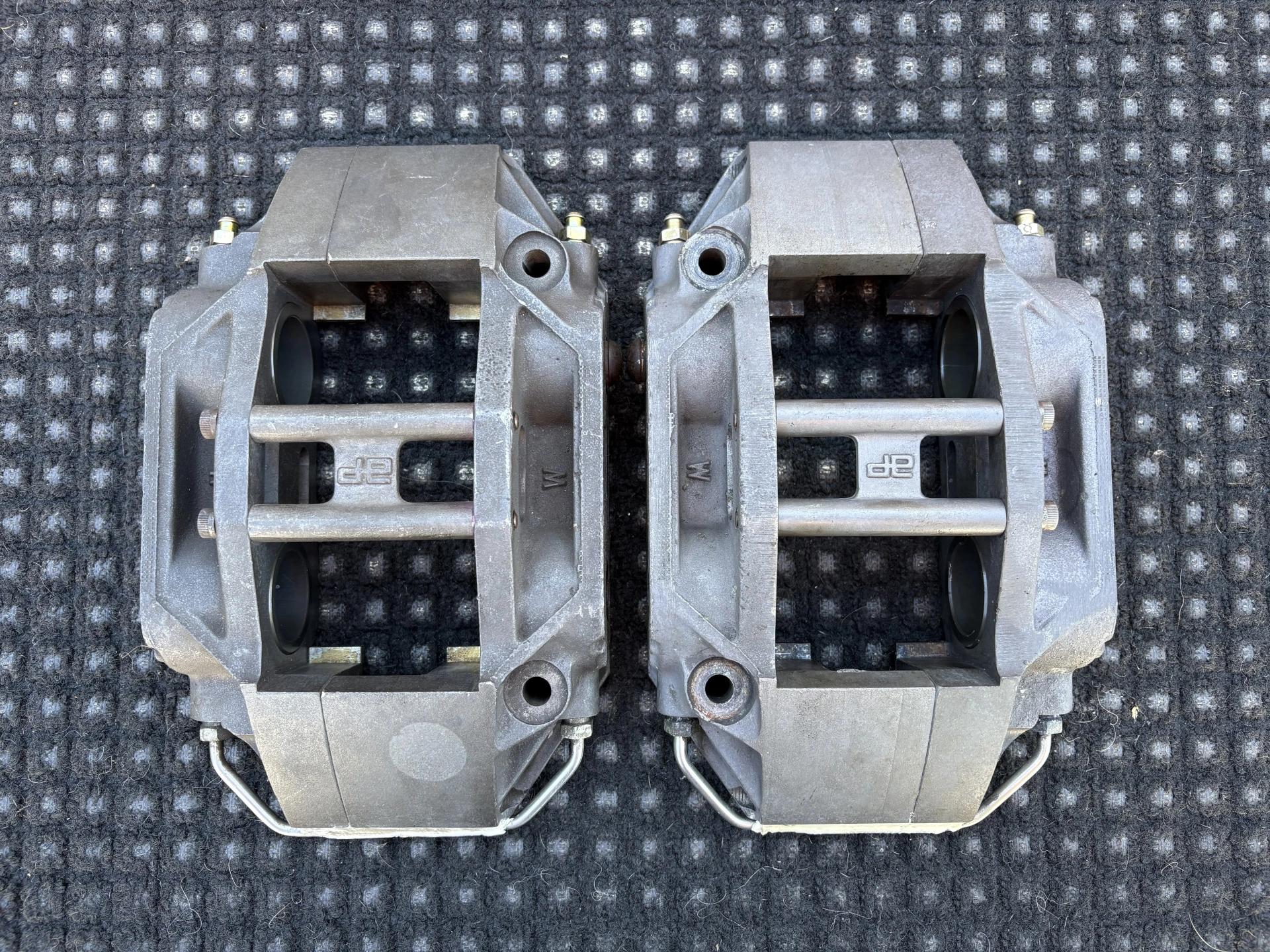 2 AP Racing CP3394 4-piston calipers – Gr A / VHC – photo 3
