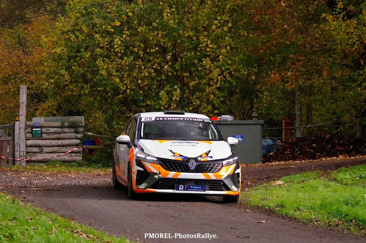 Clio RC5 à louer – Rallye du Vallon de Marcillac 2026 – photo 2