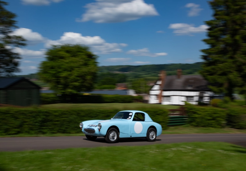 Austin Healey Sebring Sprite évocation. Excellent niveau d'entrée pour les courses historiques.