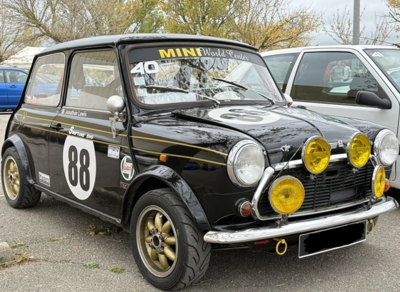 Mini AUSTIN TWININGS
