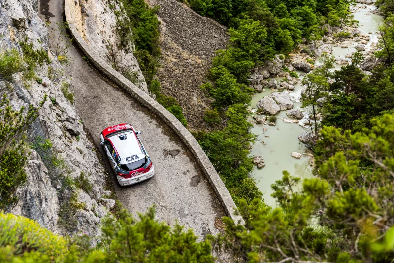RENTAL CLIO RC5