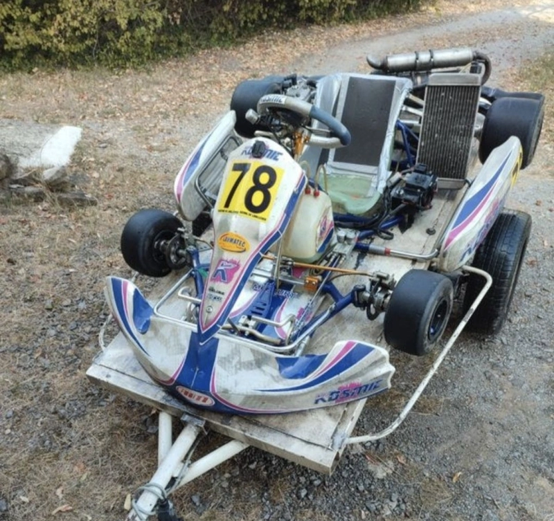 Ideal for beginners: 125cc go-kart + trailer