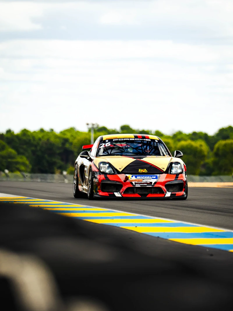 Location 981 GT4 Clubsport V3 Manthey Racing