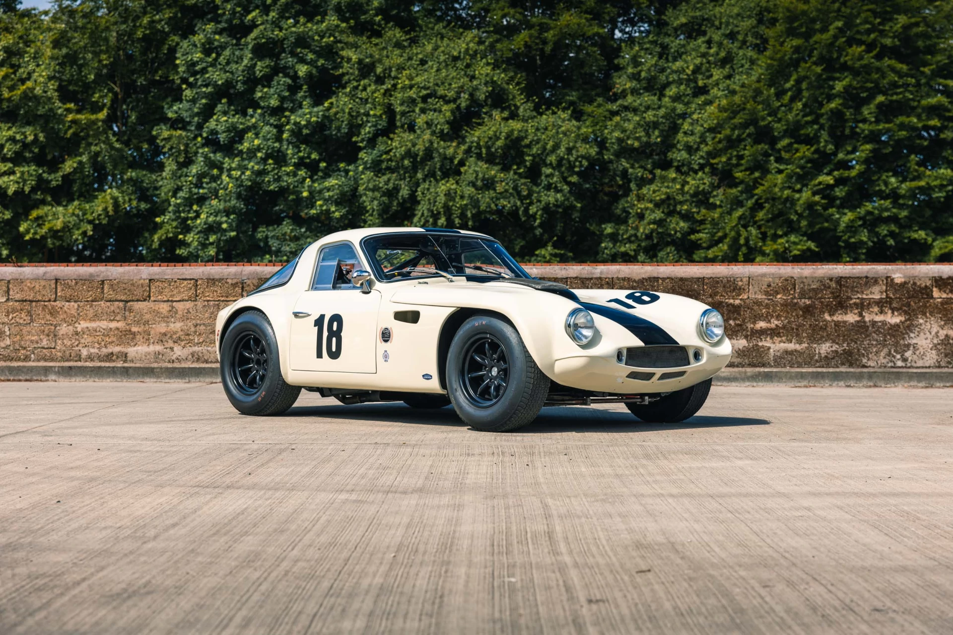 1965 TVR Griffith 200 FIA