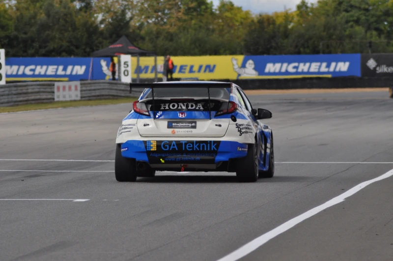 Honda Civic TCR H56 - 2017