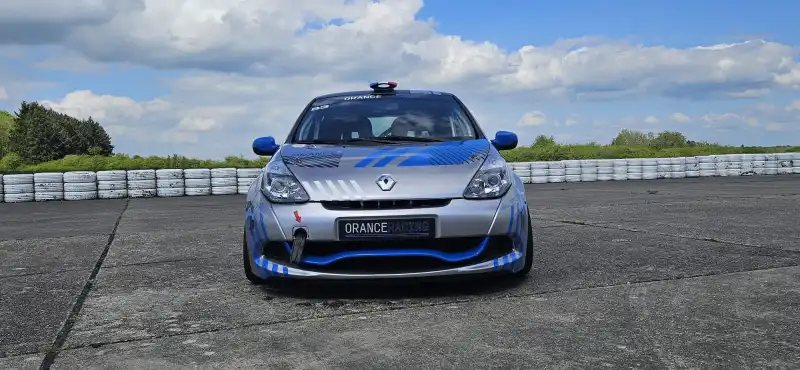 Renault Clio 3 Cup X85