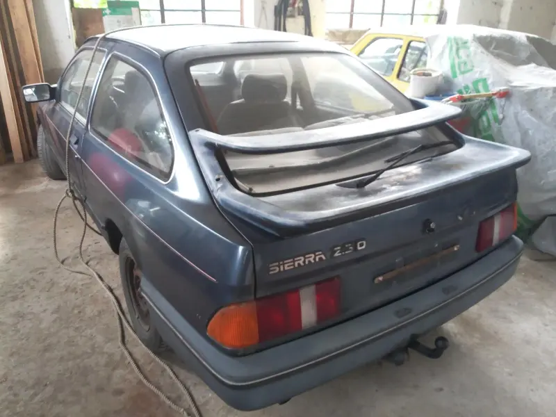 FORD SIERRA COUPE - 2 portes