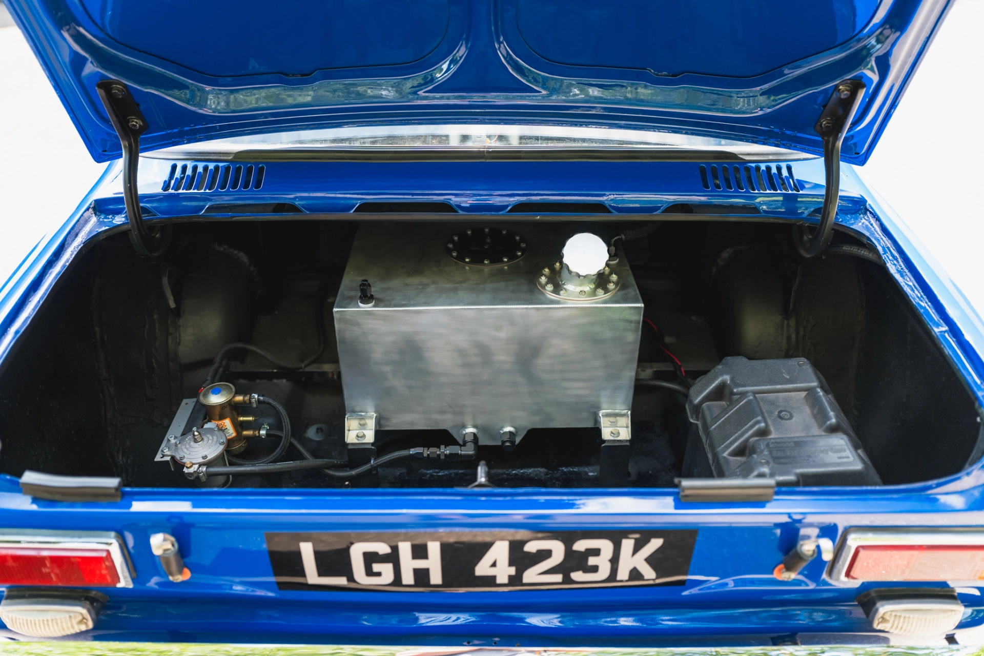 Escort RS 1600 FIA Gp 2 race car with Alloy BDG engine – photo 4