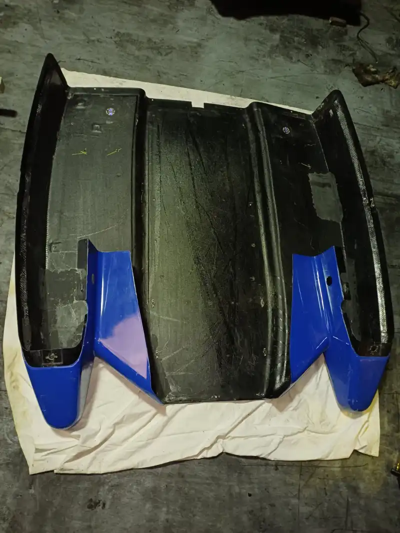 Formula Renault 2000 bodywork