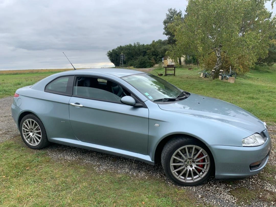 Alfa Romeo GT 3.2L V6 – photo 1