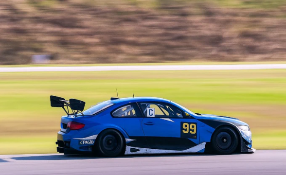 Nouveau kit carrosserie « Plan-GT ». BMW E92. GT2, GT3, DTM