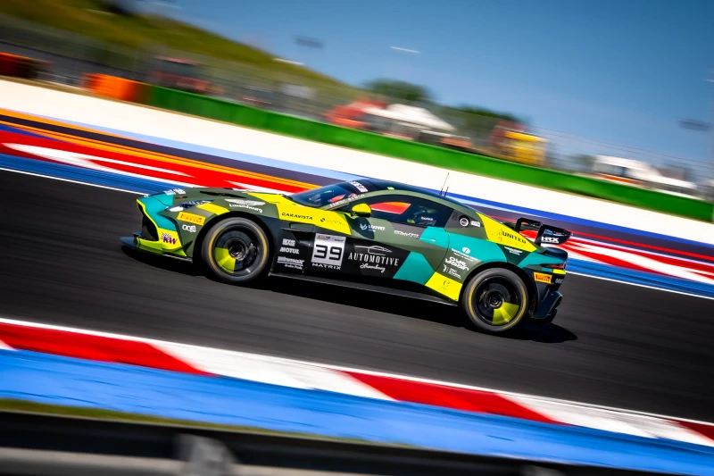 Aston Martin Vantage GT4 EVO