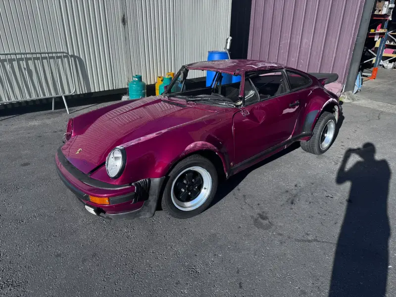 Pièces Porsche 911 2.2 E 1970 - demontage en cours