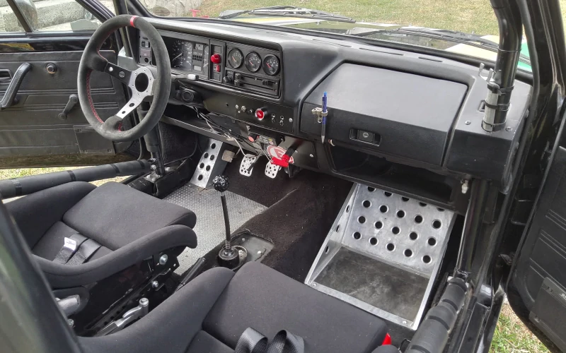 VOLKSWAGEN GOLF GTI Group 1 VHC