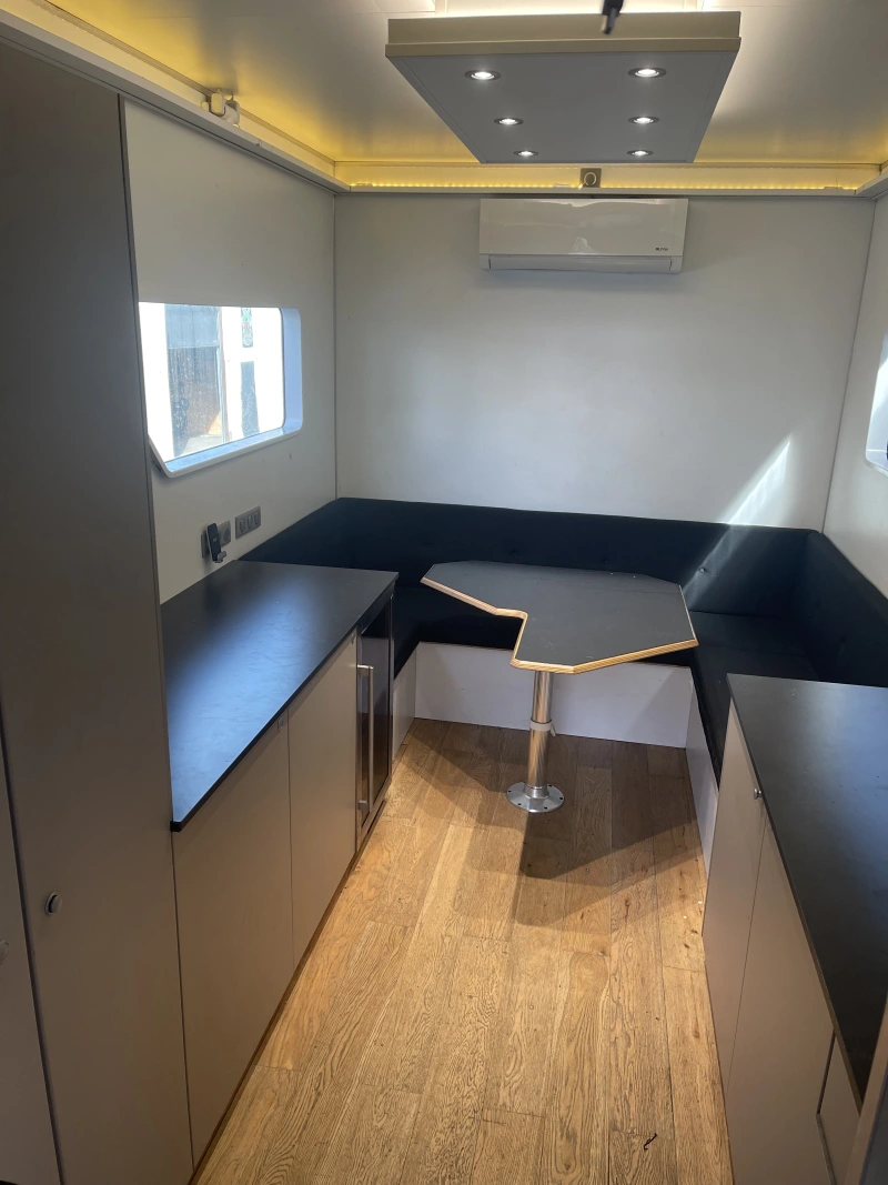 Ensemble Tracteur DAF XF 510 Euro 6 + Semi-remorque Trouillet + Auvent 8x16