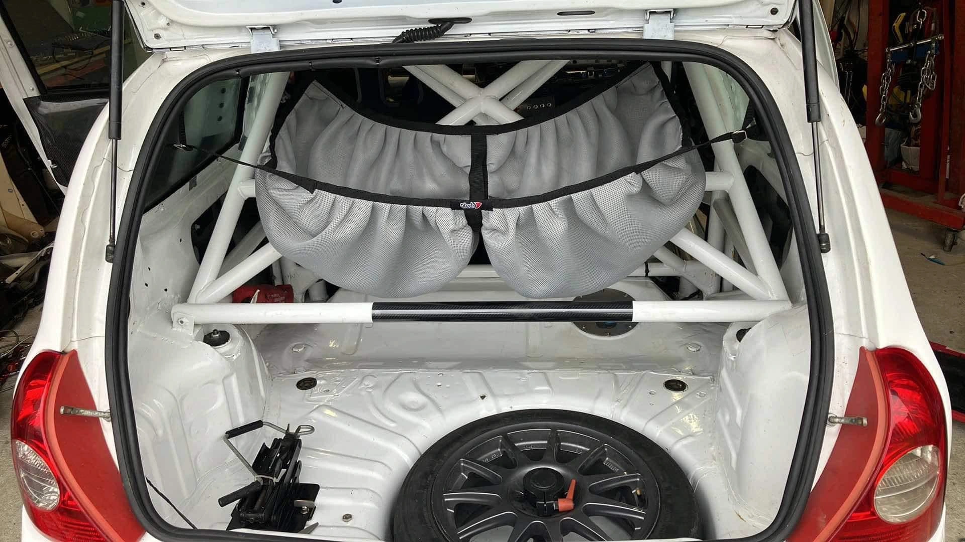 Clio 2 RS Ragnotti N3 – photo 3