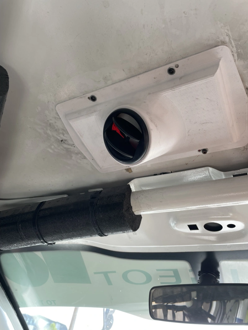 208 racing cup driver air scoop