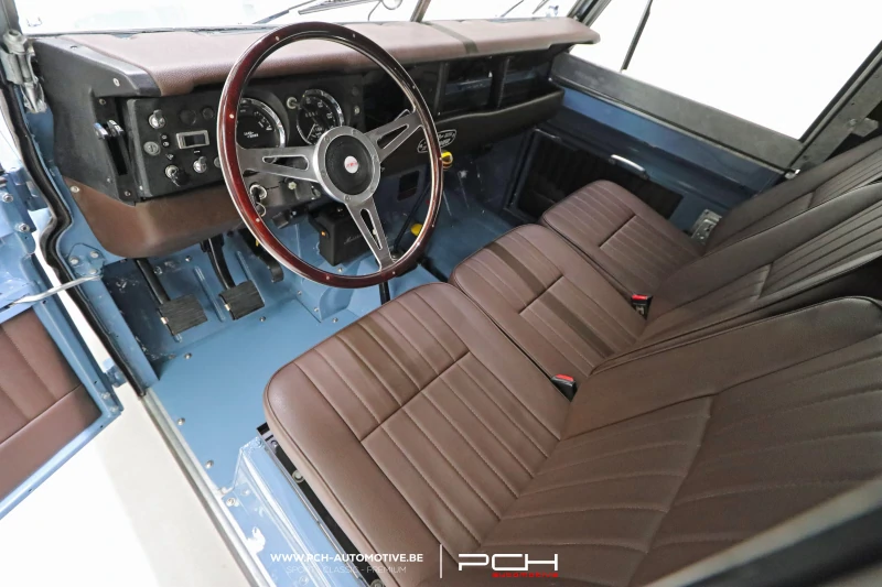 LAND ROVER Series III Cabriolet - Fully restored!