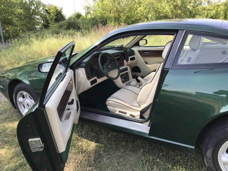 Aston Martin Virage Coupe