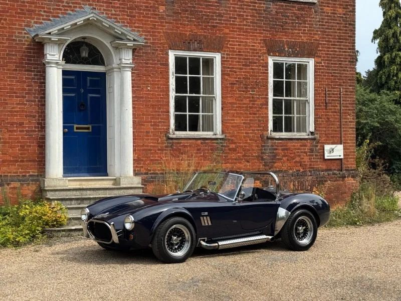 Cobra par Pilgrim Motorsports 3.9 V8