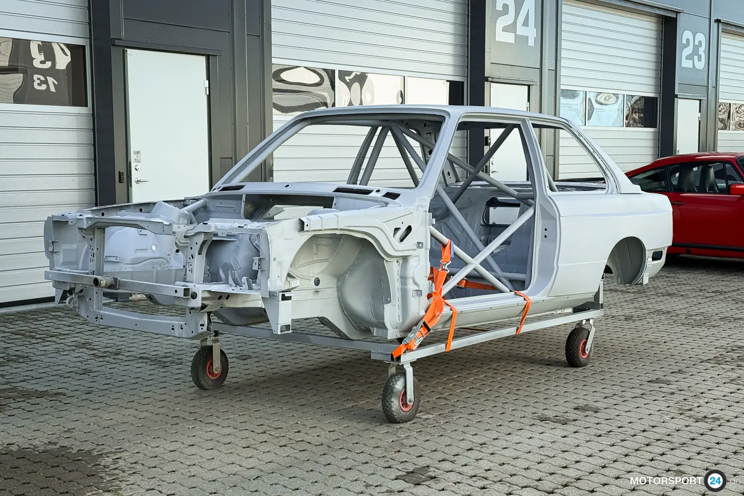 BMW E30 M3 DTM Replica Chassi Certificat FIA – photo 1