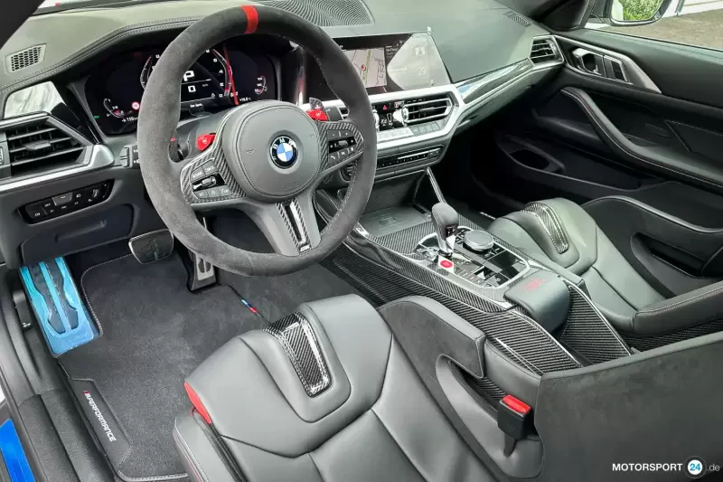 BMW M4 CSL véhicule neuf