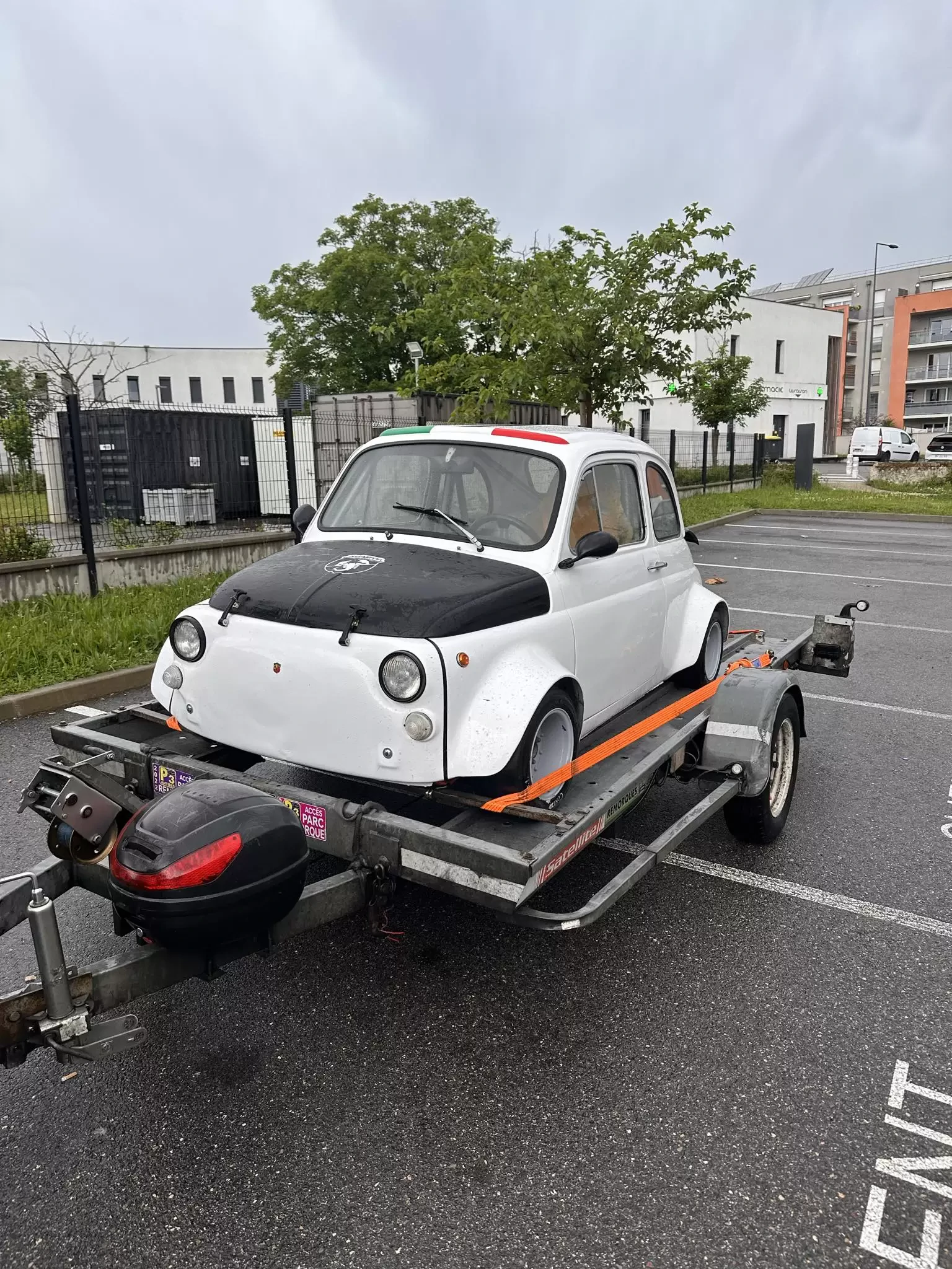 Fiat 500 abarth 695 ss replique