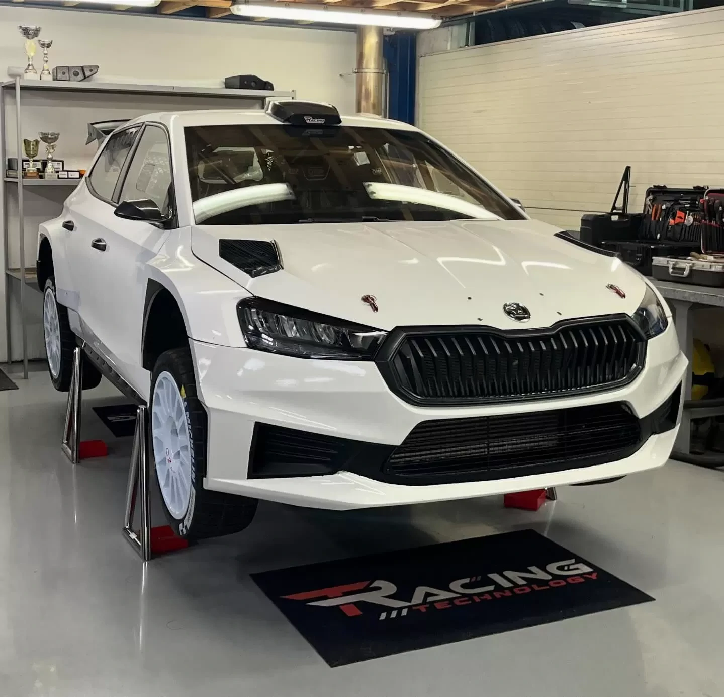 Skoda Fabia RS Rally2 to rent !