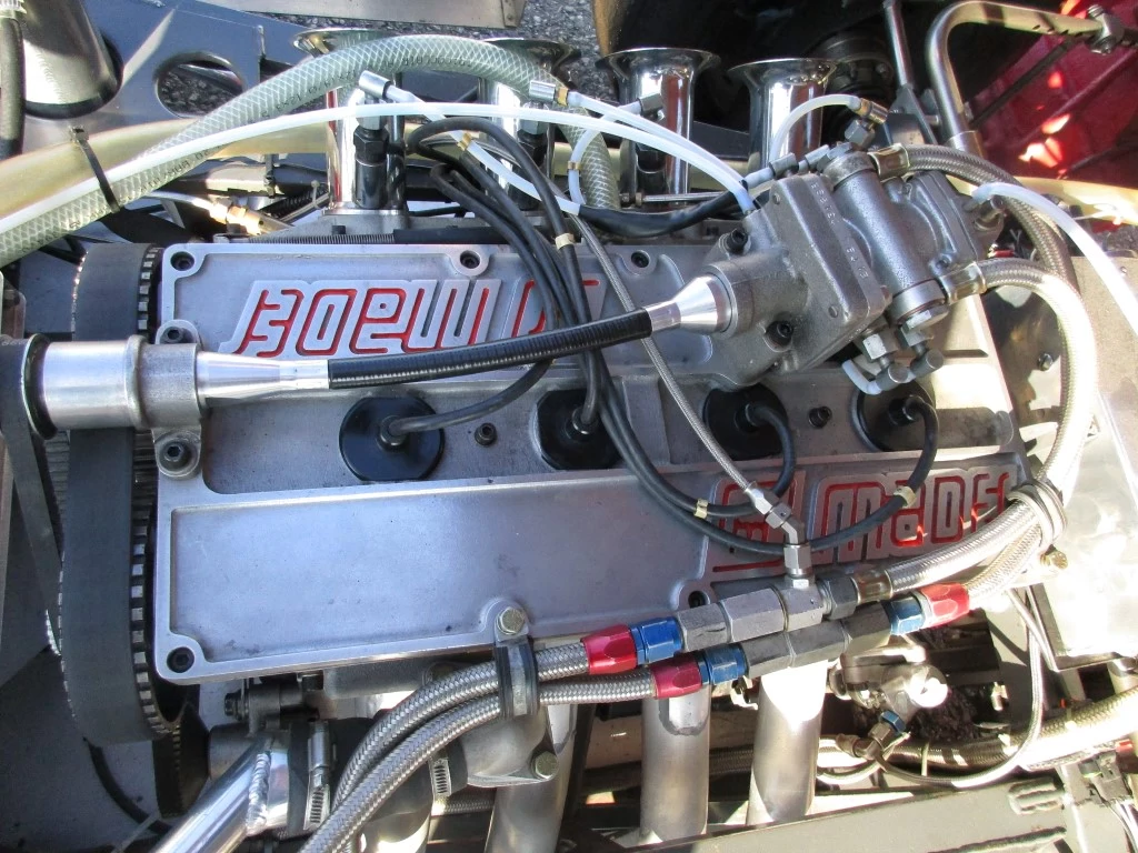 LOLA T490B