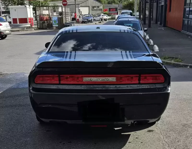 Dodge challenger rt shaker 5.7 v8
