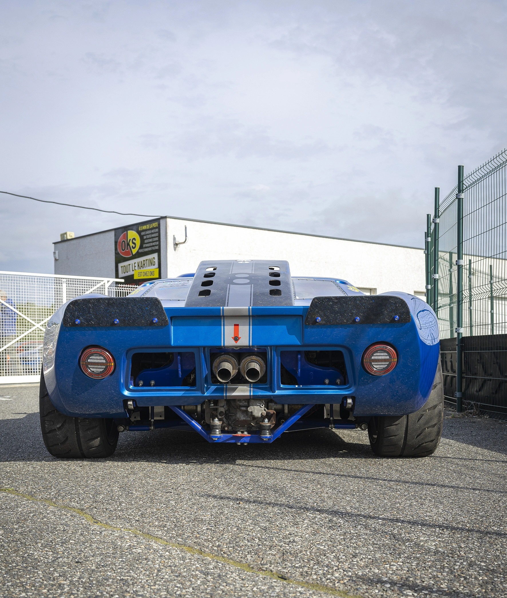Ford GT 40 replica – photo 2