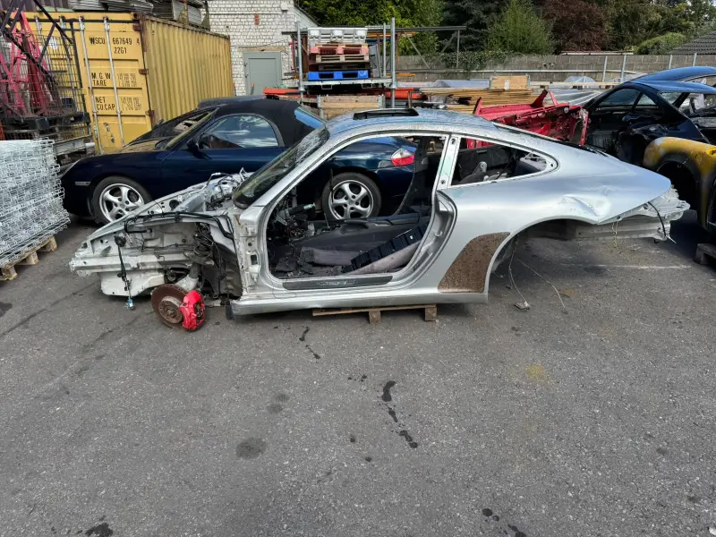 Caisse nue Porsche 997 Carrera S 3.6 2005