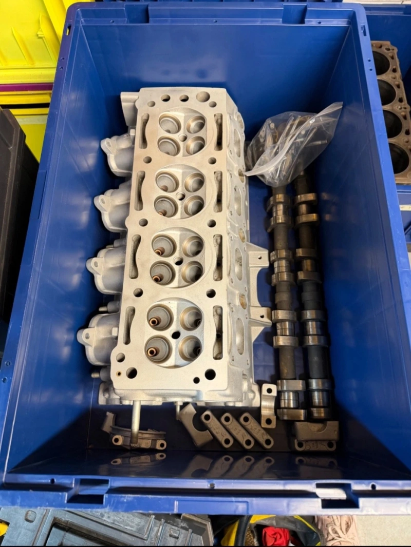 Ford Cosworth YB récemment remise à neuf