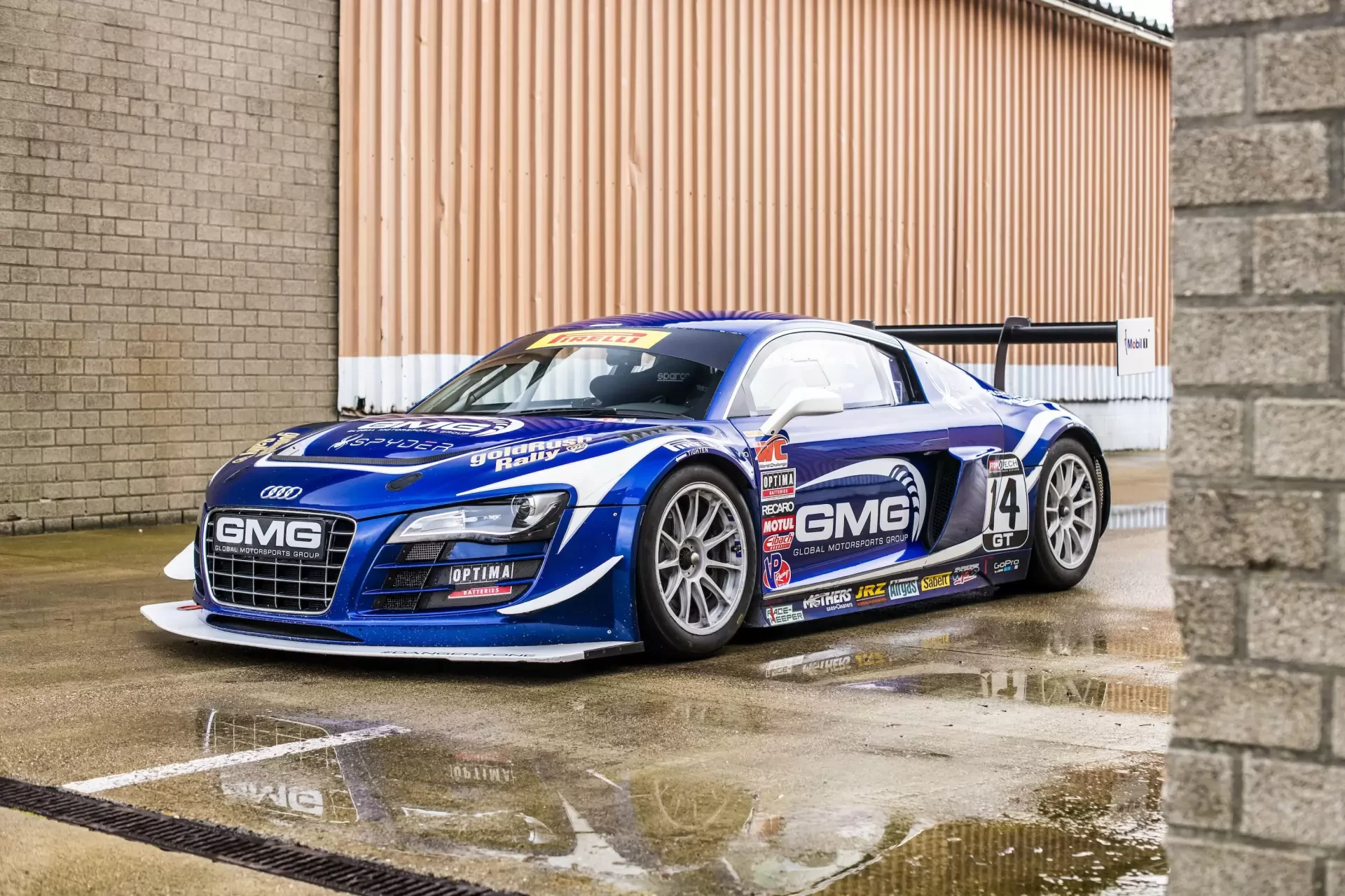 2011 Audi R8 LMS Ultra GT3