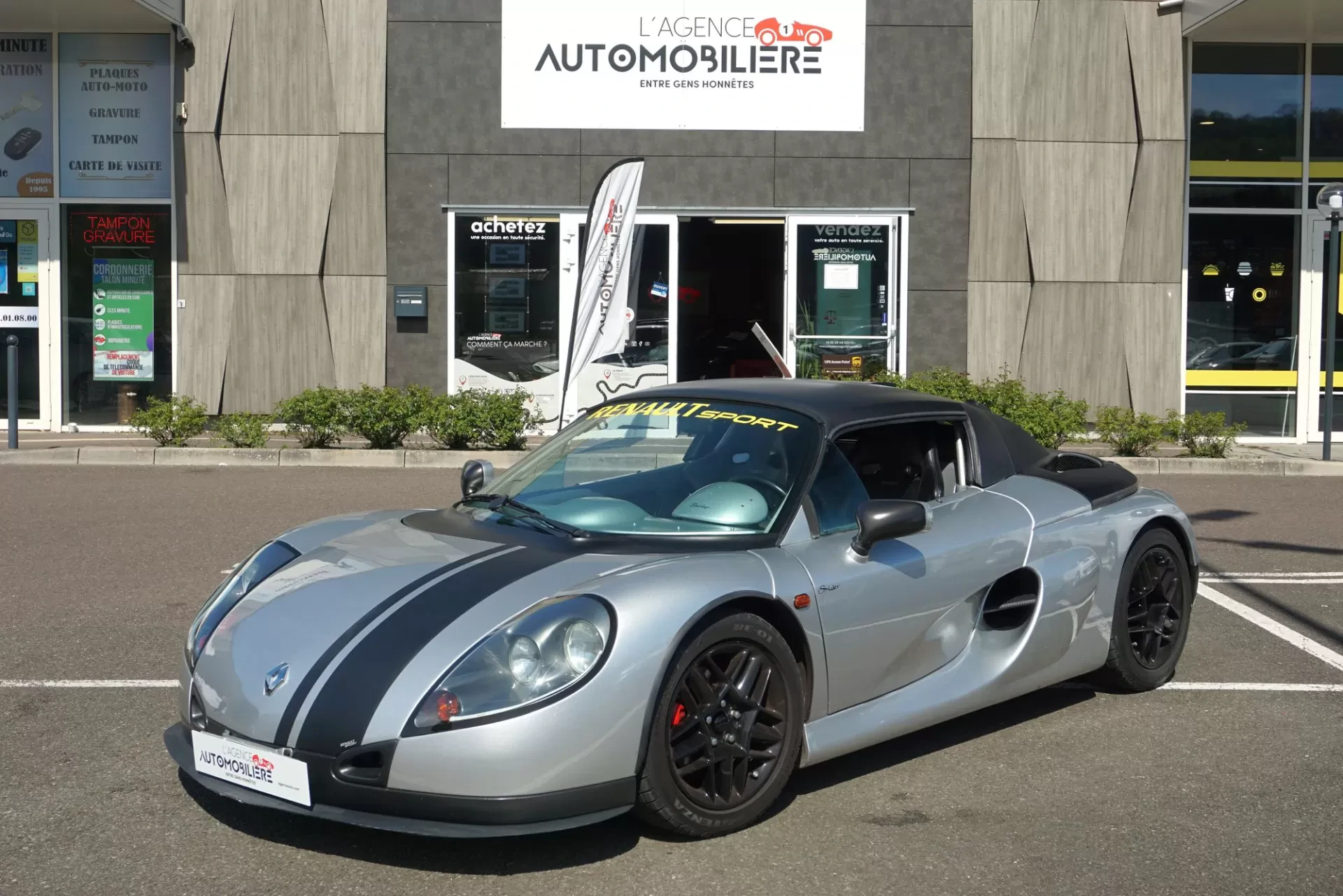 Sport Spider Windscreen With Hard Top 2.0 150 bhp
