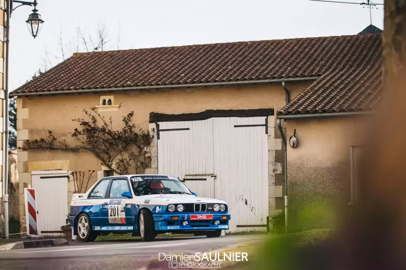 Hire BMW Gr.A E30