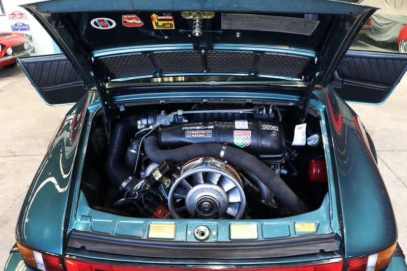 PORSCHE 911 SC 3.0 Targa