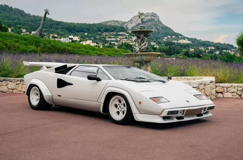LAMBORGHINI Countach LP400 S