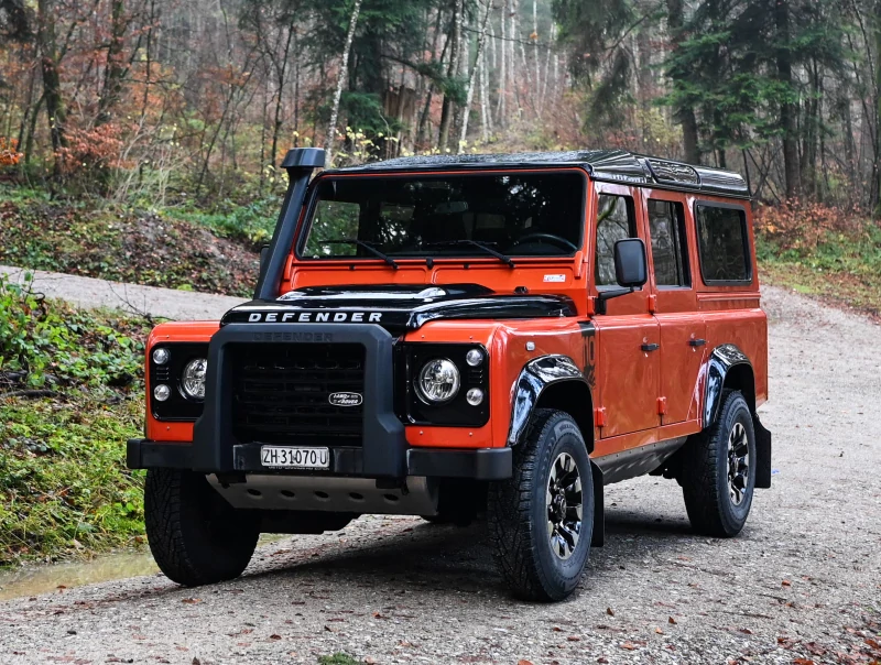 LAND ROVER Defender 110 2.2 TD4 Adventure