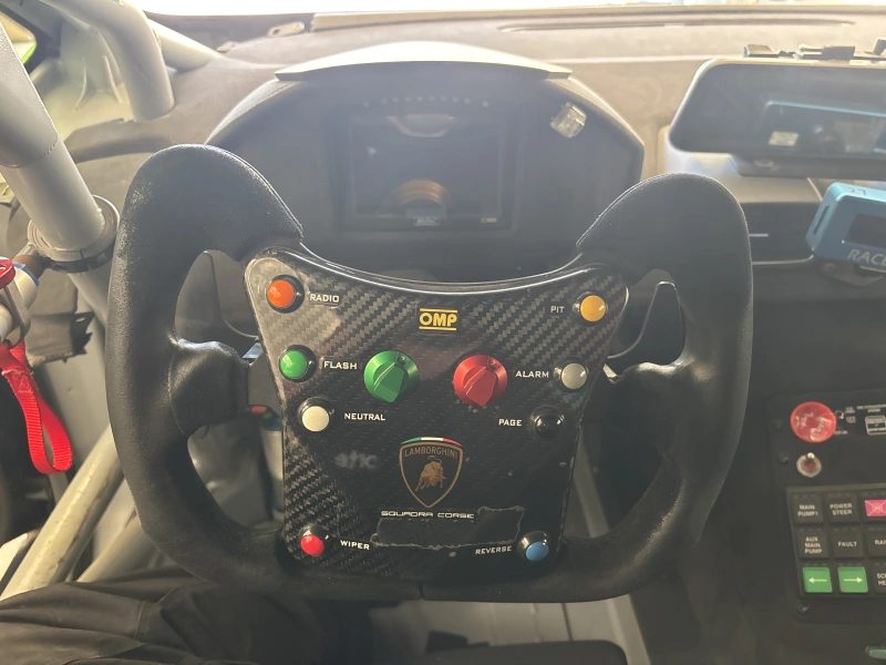 2022 Lamborghini Huracan Super Trofeo EVO2