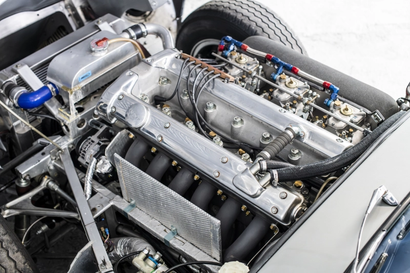 Jaguar E-Type 3.8L OTS semi-lightweight