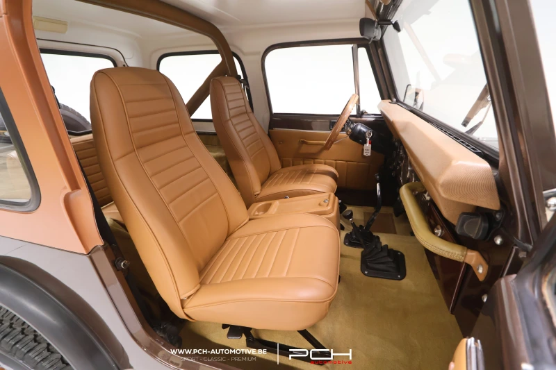 JEEP CJ7 5.7 V8 210hp Aut - Hard-top - Golden Eagle Edition - 1983