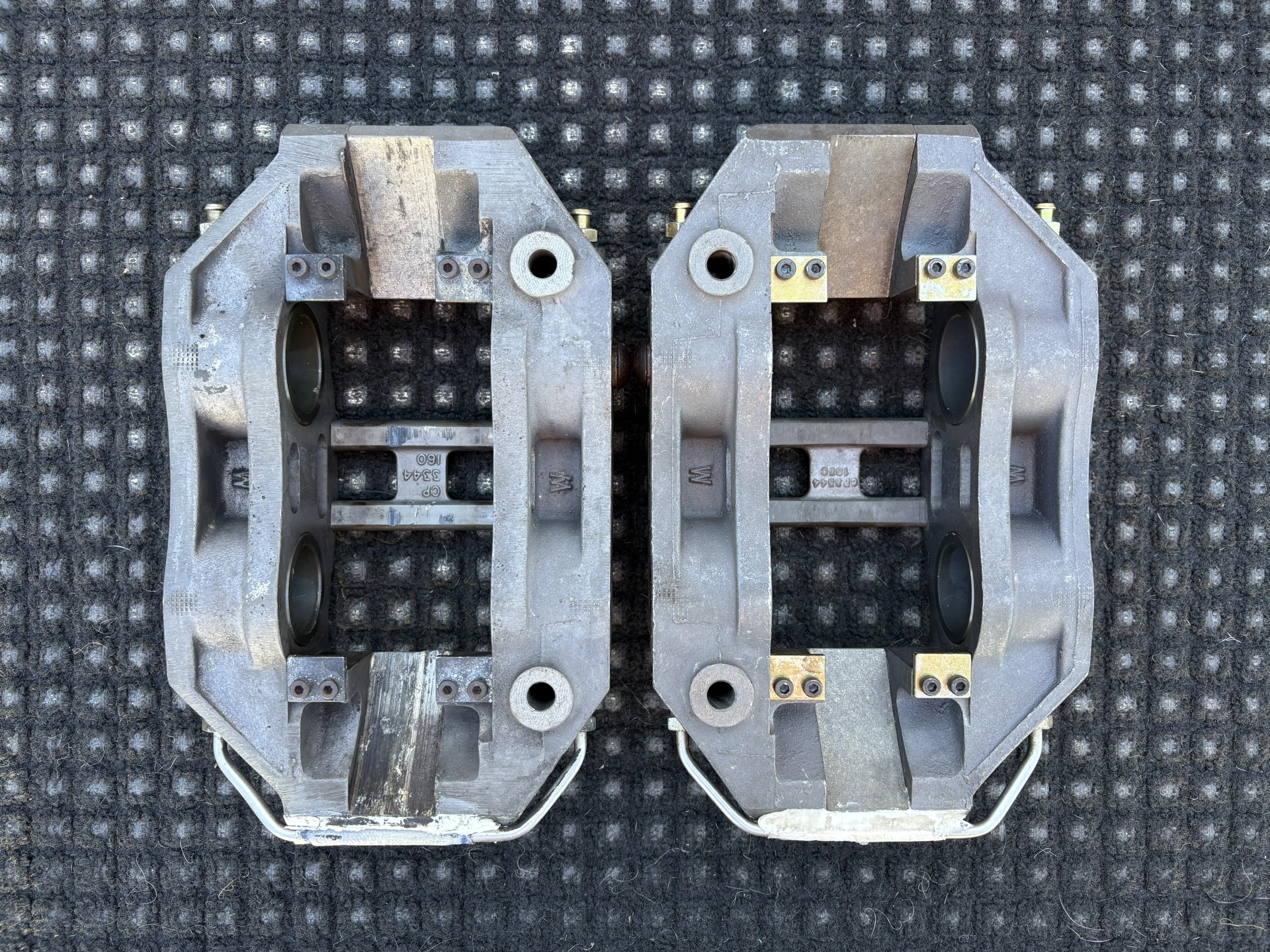 2 AP Racing CP3394 4-piston calipers – Gr A / VHC – photo 4