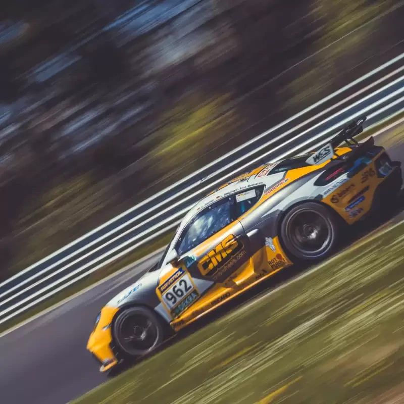 Trackday coaching with driver Joshua Bednarski: Porsche GT4, GT3 and Plus