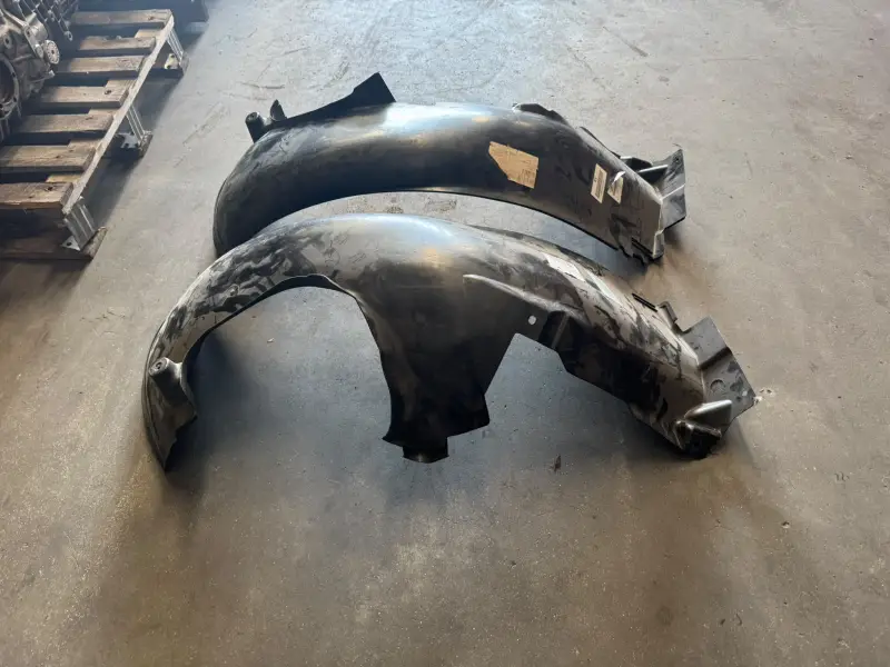 Porsche 997 GT3 Cup left and right wheel arch trims
