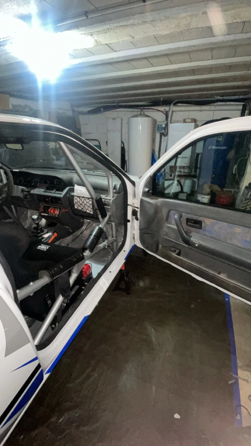 Clio 16s groupe N