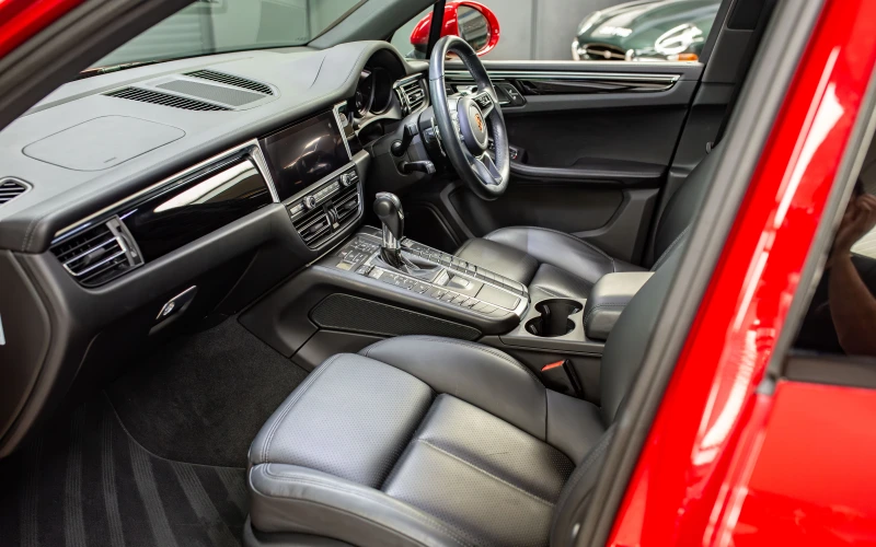 2019 Porsche Macan PDK, one owner, mint!