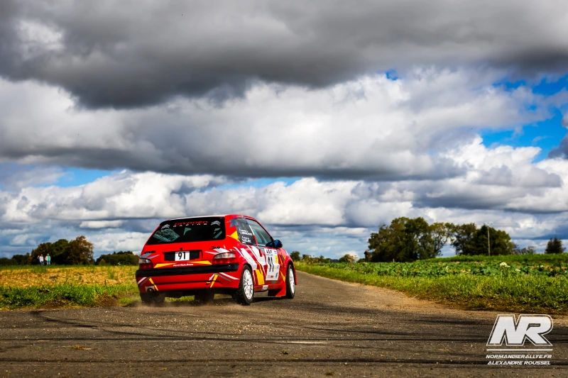 Saxo A6 Passeport A4